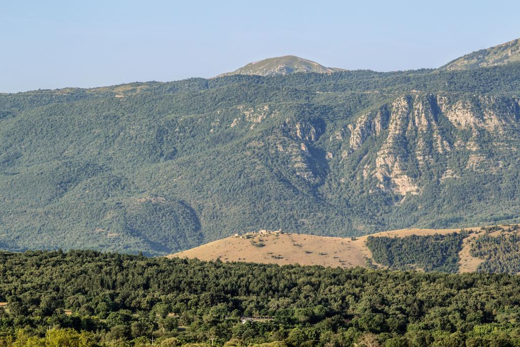 Agriturismo Statale 17 Poggio Picenze Экстерьер фото
